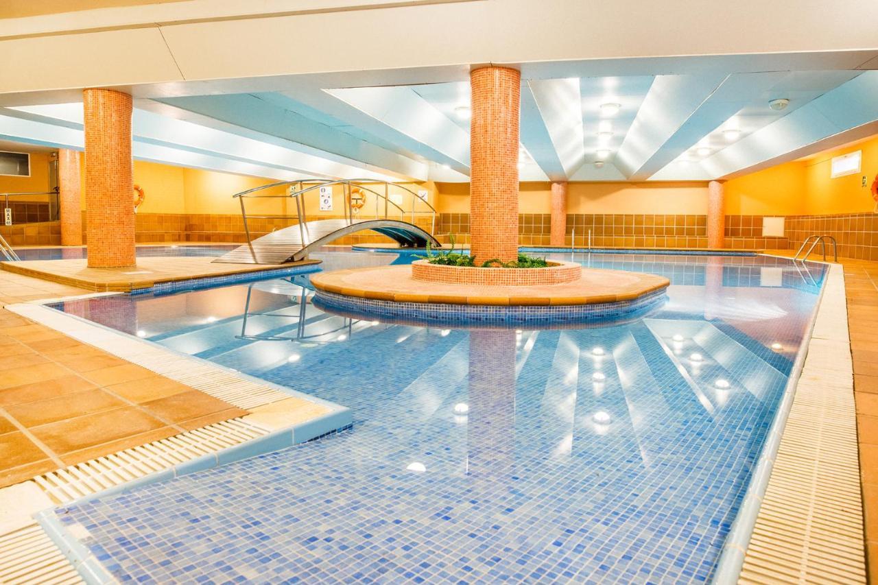 Hotel Jaime I Салоу Екстериор снимка